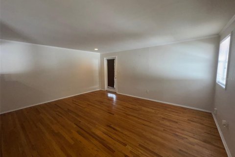 Apartamento en alquiler en Orlando, Florida, 2 dormitorios, 88.26 m2 № 1910554 - foto 11