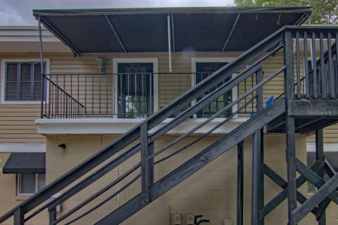 Apartamento en alquiler en Orlando, Florida, 2 dormitorios, 88.26 m2 № 1910554 - foto 3