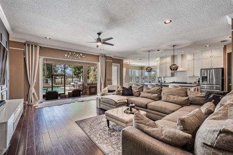 Villa ou maison à vendre à Tampa, Floride: 5 chambres, 398.27 m2 № 2095148 - photo 19