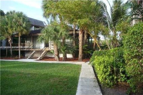 Copropriété à louer à Miami, Floride: 2 chambres, 88.72 m2 № 2007061 - photo 15