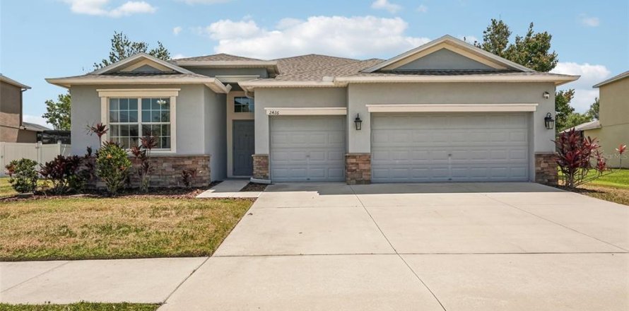Casa en Ruskin, Florida 4 dormitorios, 213.02 m2 № 2199610
