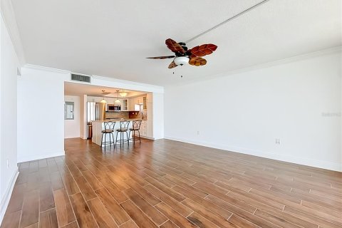Copropriété à vendre à Treasure Island, Floride: 1 chambre, 82.22 m2 № 2151216 - photo 29