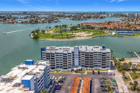 Copropriété à vendre à Treasure Island, Floride: 1 chambre, 82.22 m2 № 2151216 - photo 5