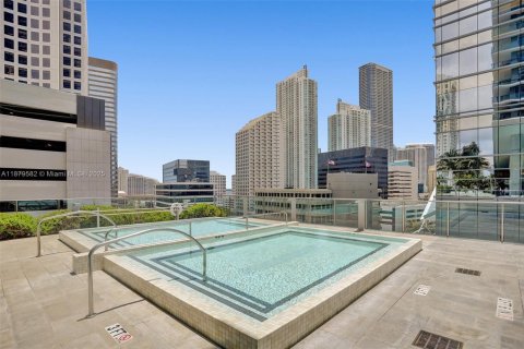 Condominio en alquiler en Miami, Florida, 2 dormitorios, 115.57 m2 № 1922188 - foto 18