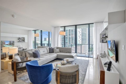 Condominio en alquiler en Miami, Florida, 2 dormitorios, 115.57 m2 № 1922188 - foto 5