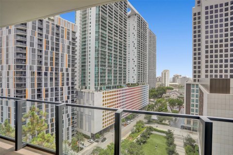 Condominio en alquiler en Miami, Florida, 2 dormitorios, 115.57 m2 № 1922188 - foto 16