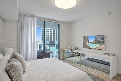 Condominio en alquiler en Miami, Florida, 2 dormitorios, 115.57 m2 № 1922188 - foto 9