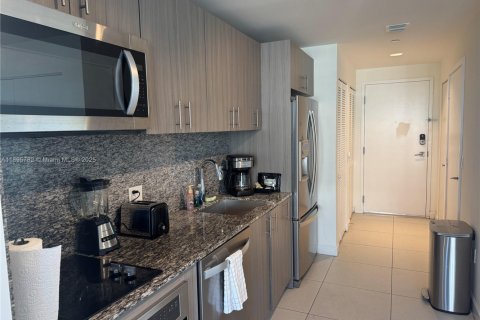 Copropriété à louer à Doral, Floride: 39.95 m2 № 1947979 - photo 8