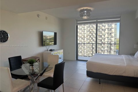 Copropriété à louer à Doral, Floride: 39.95 m2 № 1947979 - photo 12