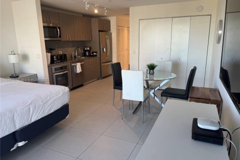 Copropriété à louer à Doral, Floride: 39.95 m2 № 1947979 - photo 19