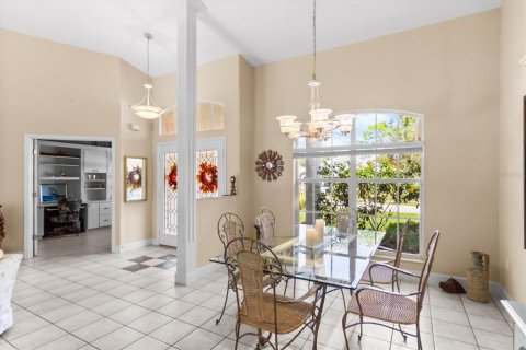 Villa ou maison à vendre à Nokomis, Floride: 3 chambres, 237.37 m2 № 2395793 - photo 12