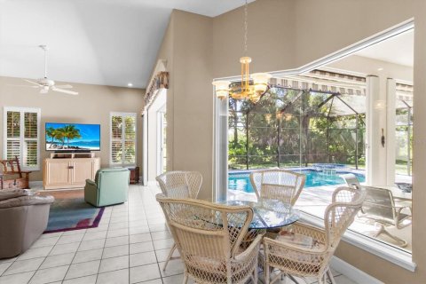 Villa ou maison à vendre à Nokomis, Floride: 3 chambres, 237.37 m2 № 2395793 - photo 18