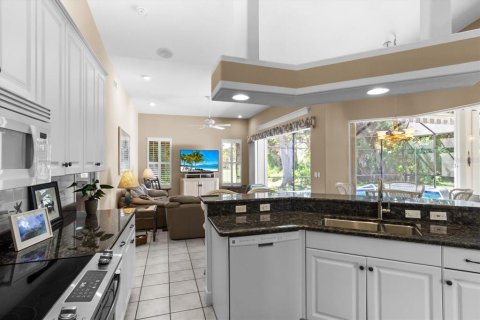 Villa ou maison à vendre à Nokomis, Floride: 3 chambres, 237.37 m2 № 2395793 - photo 23