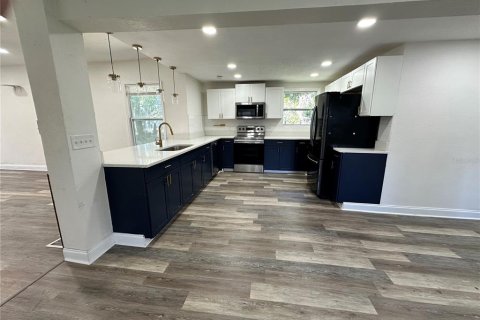Villa ou maison à vendre à Leesburg, Floride: 3 chambres, 166.2 m2 № 2432606 - photo 6