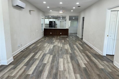 Villa ou maison à vendre à Leesburg, Floride: 3 chambres, 166.2 m2 № 2432606 - photo 10