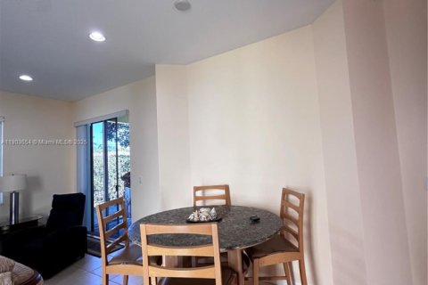 Condominio en alquiler en St. Lucie, Florida, 3 dormitorios, 137.68 m2 № 1955040 - foto 26