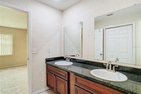 Casa en venta en Land O' Lakes, Florida, 4 dormitorios, 187.2 m2 № 1522608 - foto 30