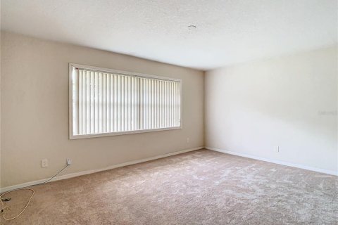 Casa en venta en Land O' Lakes, Florida, 4 dormitorios, 187.2 m2 № 1522608 - foto 26