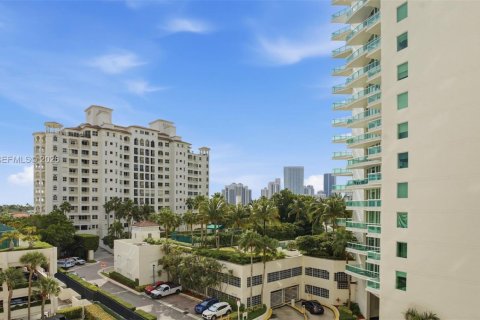 Copropriété à vendre à Aventura, Floride: 3 chambres, 181.16 m2 № 2264203 - photo 23