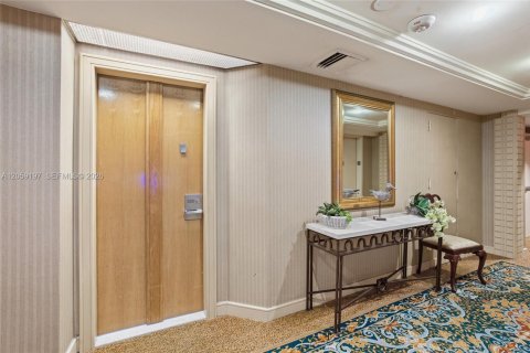 Copropriété à vendre à Aventura, Floride: 3 chambres, 181.16 m2 № 2264203 - photo 2