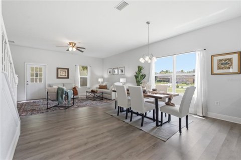 House in Land O' Lakes, Florida 6 bedrooms, 314.57 sq.m. № 2314609 - photo 10