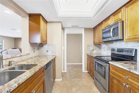 Купить кондоминиум в Сарасота, Флорида 6 комнат, 173.08м2, № 1536245 - фото 3