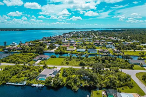 Terreno en venta en Port Charlotte, Florida № 1917508 - foto 7