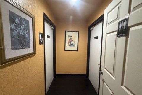 Купить коммерческую недвижимость в Хомстед, Флорида № 2023830 - фото 20