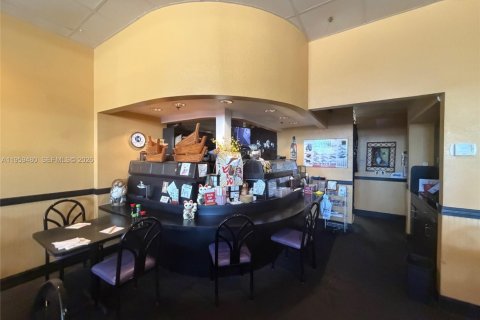 Купить коммерческую недвижимость в Хомстед, Флорида № 2023830 - фото 13