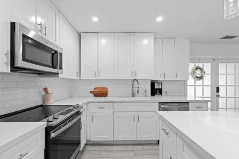 Villa ou maison à vendre à Delray Beach, Floride: 5 chambres, 235.41 m2 № 2087811 - photo 5