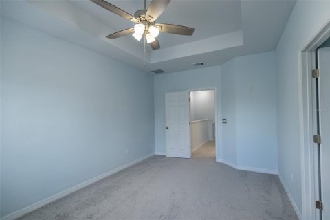 Townhouse in Fish Hawk, Florida 4 bedrooms, 165.37 sq.m. № 2147560 - photo 28