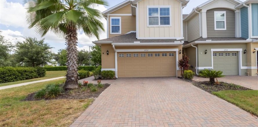 Townhouse in Fish Hawk, Florida 4 bedrooms, 165.37 sq.m. № 2147560