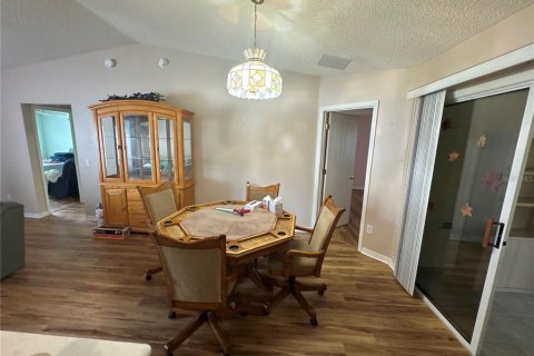 Casa en venta en The Villages, Florida, 2 dormitorios, 106.65 m2 № 2167036 - foto 11
