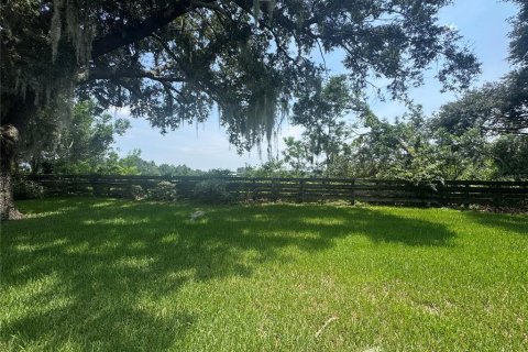 House in The Villages, Florida 2 bedrooms, 106.65 sq.m. № 2167036 - photo 21