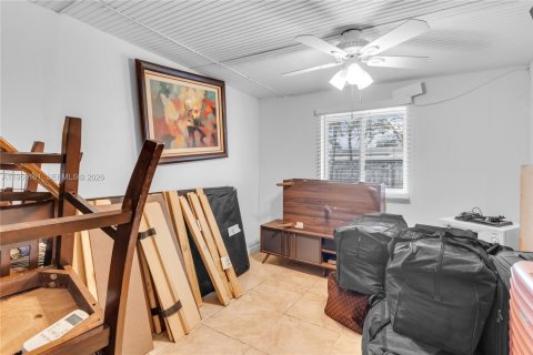 House in Cutler Bay, Florida 4 bedrooms, 183.2 sq.m. № 2009910 - photo 24