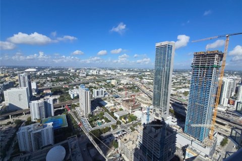 Copropriété à vendre à Miami, Floride: 1 chambre, 110.09 m2 № 2018018 - photo 10