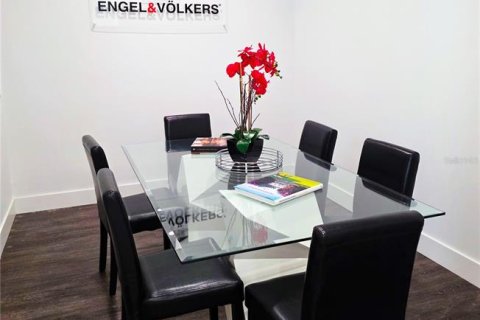 Immobilier commercial à louer à Orlando, Floride: 80.92 m2 № 2290505 - photo 6