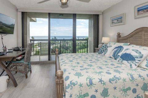 Condo in Jupiter, Florida, 2 bedrooms  № 1955947 - photo 18