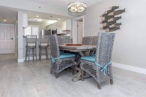 Condo in Jupiter, Florida, 2 bedrooms  № 1955947 - photo 11