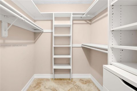 Casa en venta en Pembroke Pines, Florida, 3 dormitorios, 143.35 m2 № 2010485 - foto 16