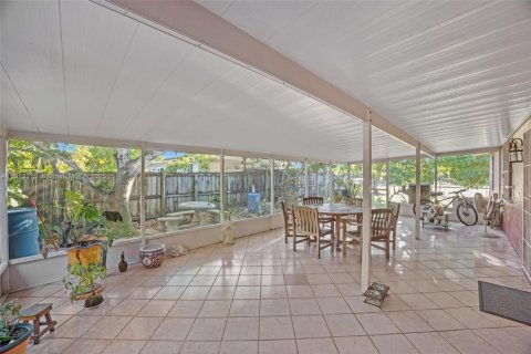 Villa ou maison à vendre à Homestead, Floride: 4 chambres, 153.47 m2 № 1969402 - photo 15