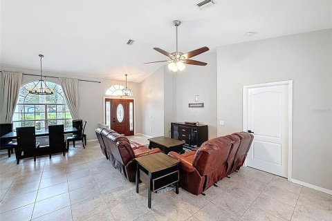 Casa en venta en Spring Hill, Florida, 3 dormitorios, 142.98 m2 № 1918774 - foto 15