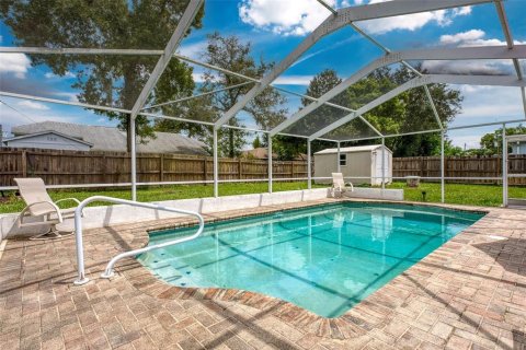 Casa en venta en Spring Hill, Florida, 3 dormitorios, 142.98 m2 № 1918774 - foto 2