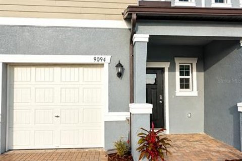 Townhouse in CONNERTON
in Land O' Lakes, Florida 3 bedrooms, 148.74 sq.m. № 2232517
