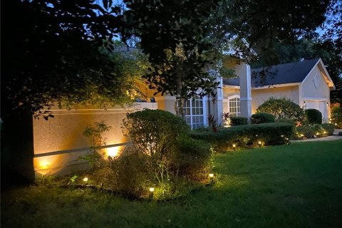 House in Apopka, Florida 4 bedrooms, 237.09 sq.m. № 1750527 - photo 3
