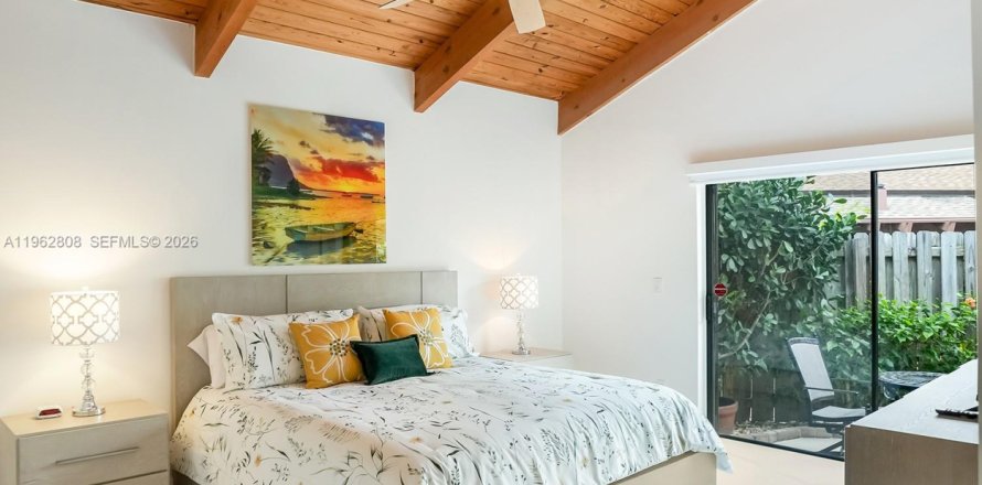 Villa ou maison à Hallandale Beach, Floride 3 chambres, 150.87 m2 № 2325770