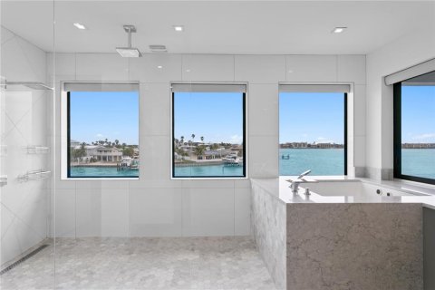 Villa ou maison à vendre à Saint Pete Beach, Floride: 5 chambres, 510.68 m2 № 2111902 - photo 27