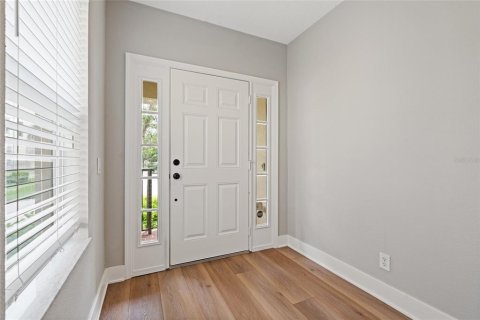 Adosado en alquiler en Saint Petersburg, Florida, 3 dormitorios, 189.89 m2 № 1907855 - foto 2
