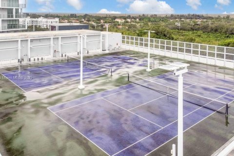 Condo in Sunrise, Florida, 2 bedrooms  № 1928722 - photo 27