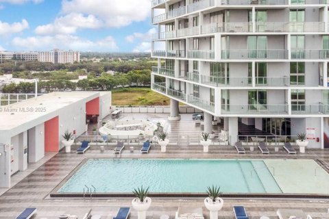 Condo in Sunrise, Florida, 2 bedrooms  № 1928722 - photo 28